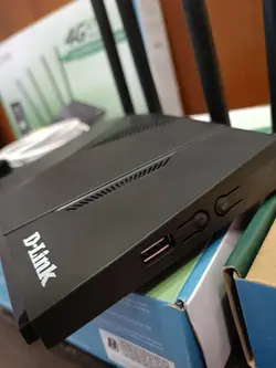 روتر بی سیم 4G دی-لینک مدل DWR-M960 4G AC1200 A2 سیم کارتی وارداتی