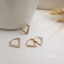 گوشواره زنانه ژوپینگ مدل مثلثی نگین دار کد B1183