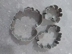 کاتر فلزی سه تیکه برگ گل شمعدونی  کد سایت A0015