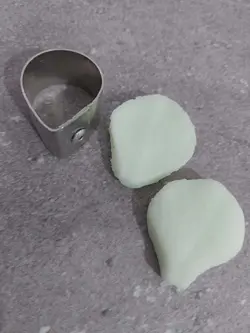 قالب وینر سلیکونی گلبرگ گل شمعدونی و کاتر کدسایت fD05