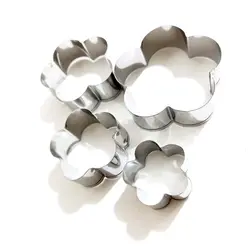 کاتر فلزی طرح گل 5پر کد A0013