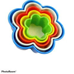 کاتر طرح گل ۶ پر کد A005