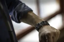 دستبند ابزار 29 کاره لدرمن Leatherman TREAD LT Multi-Tools - خرید آنلاین لوازم و تجهیزات کمپینگ و کوهنوردی