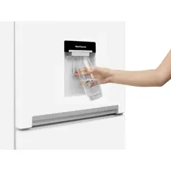 یخچال فریزر ۲۴ فوت بکو سفید آبریزدار مدل RCNE560E40DWN