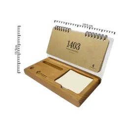 تقویم رومیزی چوبی 1403 مدل یادداشتدار کلاسیک کد 1479