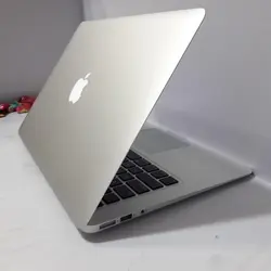 خریدار لپ تاپ دست دوم اپل MacBook Air -A1466-2017