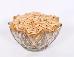 مغز چلغوز خام تازه (500 گرم)