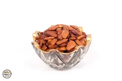 مغز بادام قزوین بوداده (250 گرم) (ارسال‌فوری) | کشاورزنات