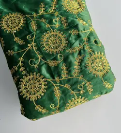 قیمت و خرید ساتن گلدوزی هندی - پارچه سرای بی بی گل