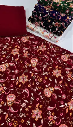 قیمت و خرید مخمل سوزن دوزی هندی9000 - پارچه سرای بی بی گل