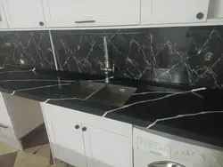 کورین استون-7میل-ST102-مشکی رگه بلند سفید - کورین و کوارتز، گروه سنگ مصنوعی