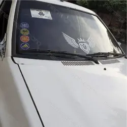 استیکر شیشه خودرو طرح بال و شیر