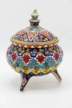 شکلات خوری مینا
