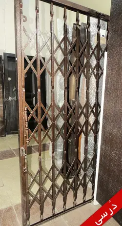 درب آکاردئونی مدل a01