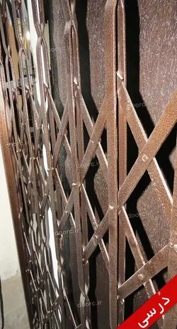 درب آکاردئونی مدل a01