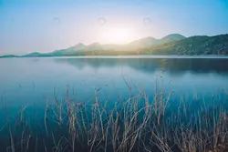 تصویر زیبای کوهستان برفی - مرجع دانلود فایلهای دیجیتالی