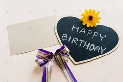 تصویر دختر خوش روی با پس زمینه تار - مرجع دانلود فایلهای دیجیتالی