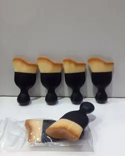 براش آرایشی سر کج مخصوص کانتور و رژگونه و سایه
