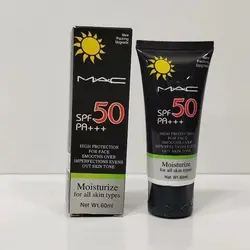 ضد آفتاب بی رنگ مک  SPF 50 PA+++  مرطوب کننده برای انواع پوست Net Wt 60m