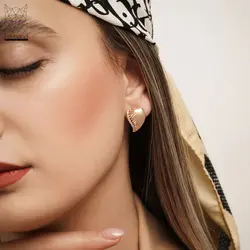 گوشواره برگ نگین دار طلایی ژوپینگ
