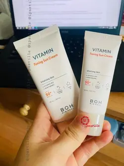 کرم ضد آفتاب فیزیکی ویتامینه با توناژ صورتی BOH ، حاوی پنتنول و ویتامین b12