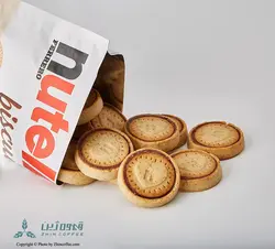 مشخصات و خرید بیسکوییت نوتلا با مغز شکلات فندقی - فروشگاه آنلاین قهوه ژین