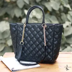 کیف بزرگ لاورا