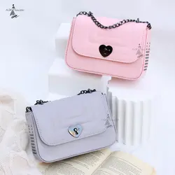 کیف دوشی نوراوا