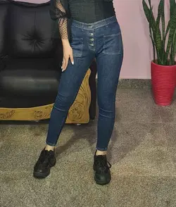 خرید شلوار جین تنگ زنانه مدل جیب جلو