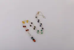 گردنبند تخصصی هفت‌ چاکرا مکرومه بافی شده به همراه مدال هفت چاکرا - آسمون | فروشگاه سنگ و جواهرات