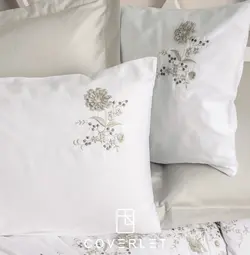 روتختی دونفره بژ سفید گلدوزی کاوری مدل Urian - کاورلت
