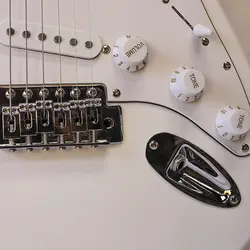 گیتار الکتریک فندر