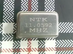 کریستال اسیلاتور 11.592 مگاهرتز - دنیای صفرویک