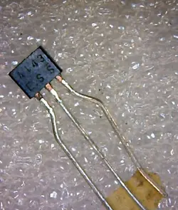 ترانزیستور DTA143 - دنیای صفرویک