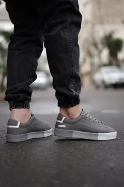 کتونی کف صاف طوسی برشکا