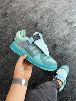 کتونی ادیداس صابونی کیف دار