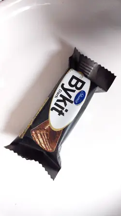 شکلات ویفری تلخ شونیز