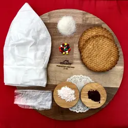 جعبه شیرینی پزی دسر بیسکوئیتی