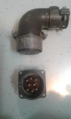 کانکتور روسی 8 پین 8PIN