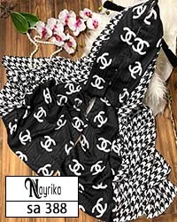 شال نخی زمینه مشکی برند شنل با پیچازی کد sa388