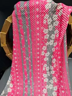 شال نخی پلیسه هلویی و طوسی با شکوفه های سفید کد NA47