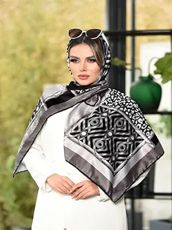 روسری ابریشم توییل سایز ۱۲۰ مشکی و کرم طلایی چهارخانه ساده، پلنگی و لوزی کد SC64