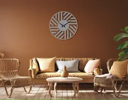 ساعت دیواری فلزی دایره ای با خطوط مورب