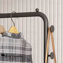 رگال لباس مینیمال فلزی با طبقه اکسسوری