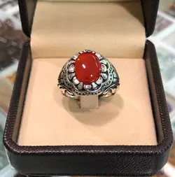 انگشتر نقره عقیق یمنی سرخ زیبا مدل چنگ اشکی ۲۳۵۳۷۴