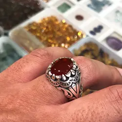 انگشتر نقره عقیق یمنی سرخ زیبا مدل چنگ اشکی ۲۳۵۳۷۴