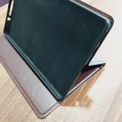 کیف تبلت لنوو TAB M8 8505X طرح سگ های نگهبان