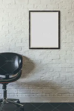 موکاپ تابلو به دیوار چسبیده شده  در نماهای مختلف منزل و سالن پذیرایی