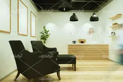 موکاپ دفتر  و تابلو های به دیوار زده شده در فضای سالن شرکت