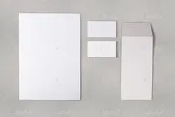 موکاپ برگه کاغذ سفید و کارت ویزیت و پاکت نامه